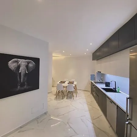 Appartement Suncity Tirana *