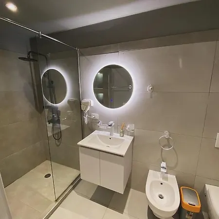 Suncity Tirana Апартаменты *